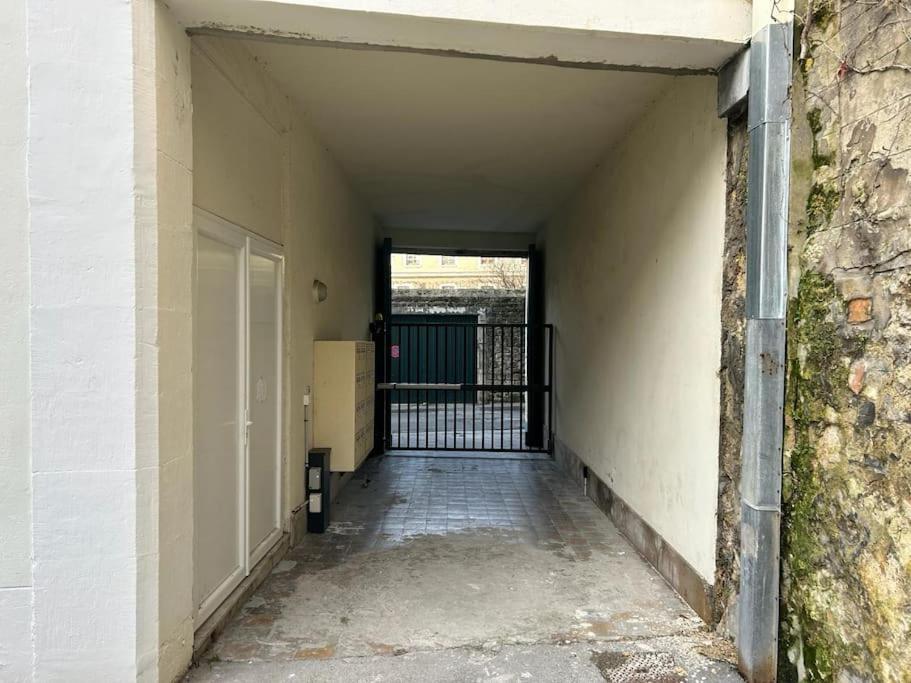 Aux Remparts De La Vieille Ville - 4P, Parking Булонь-сюр-Мер Экстерьер фото